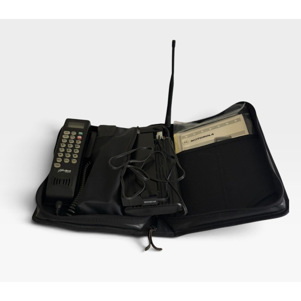 Vintage 1994 Motorola SCN2555A 480 Bag Car Cellular Phone Case Manuals Charger